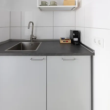 With Terrace And A Free Parking Lägenhet *