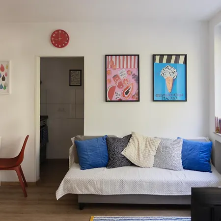 With Terrace And A Free Parking * دوسبرغ